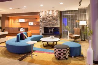 Fairfield Inn & Suites by Marriott Burlington - Burlington - 5