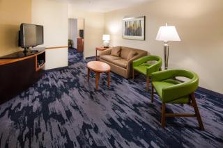 Fairfield Inn and Suites by Marriott South Boston - South Boston - 4