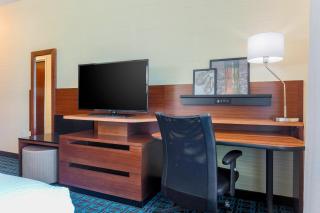 Fairfield Inn & Suites by Marriott Decatur at Decatur Conference Center - Decatur - 1