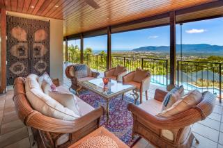 Barong Luxury Home overlooking Cairns Unrivalled privacy and location search barongcairns - Cairns - 2