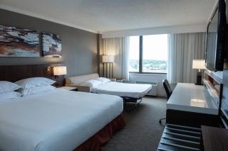 Delta Hotels by Marriott Saguenay Conference Centre - Saguenay - 4