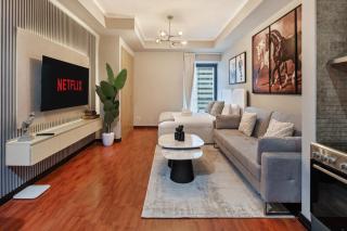 Luxury JLT Studio Lake View Metro & Marina - Dubai - 8