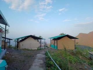 Mountain Whisper Camp & Cafe - Shivpuri - 1