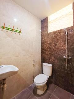 YUTAKA INN Royal Plaza Surabaya - Surabaia - 9