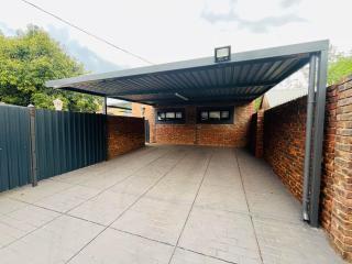Hannie Pot - Pretoria - 4