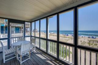 7140 Pelican Watch Oceanfront - Nags Head - 7