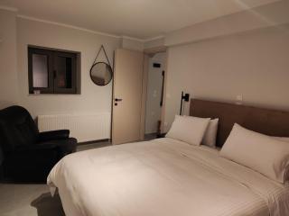 Pavliani Apartments - 1