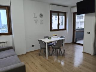 Casa CHANEL - Latina - 9