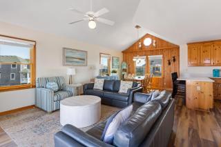 3 BR Semi-Soundfront Dog Friendly Hot Tub - Avon - 3