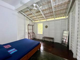 TheLakeHostel - Hikkaduwa - 2