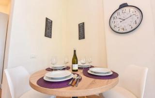 Deluxe Spacious Apartment Old Town-Free Parking - Bucarest - 4
