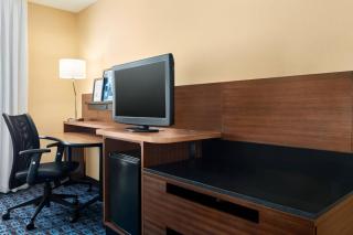 Fairfield Inn Roseville - Roseville - 3