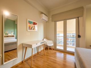 Athens 4 min from metro, stylish apt, Hilton area - Atene - 2