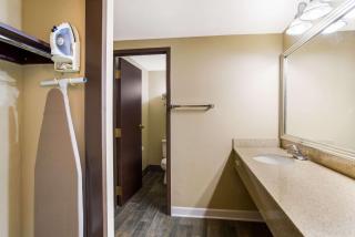 Quality Suites Milwaukee Airport - Milwaukee - 3