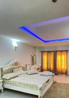 3 Bedroom Terrace Duplex Apartment For Shortlet Serviced Apartment - Lekki - 4