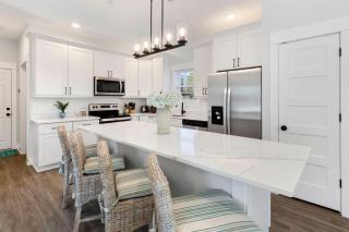 BCW33A OBX Beach Retreat 5 Min Walk to Beach - Corolla - 4