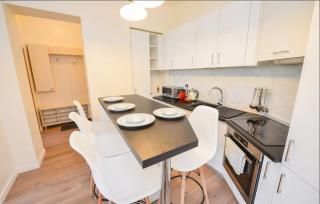 Spacious Deluxe Apartment Old Town-Free Parking - Bucarest - 3
