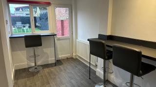 Kingsholm House on the Rainbow Street-4 Bedroom-Sleeps 8 - 3