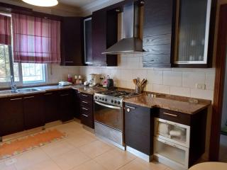 Happy Family Home with Spacious Garden - Amman - 2