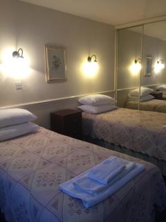 Colnbrook Lodge Guest House - Slough - 7