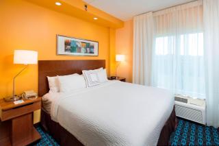 Fairfield Inn & Suites by Marriott Newark Liberty International Airport - Newark - 5