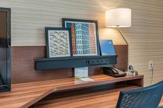 Fairfield Inn & Suites by Marriott Elkhart - Elkhart - 1