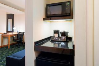 Fairfield Inn & Suites Huntingdon Raystown Lake - Huntingdon - 1