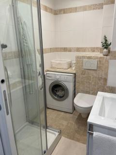 Nice Promenade des Anglais Your Seafront Flat - 6