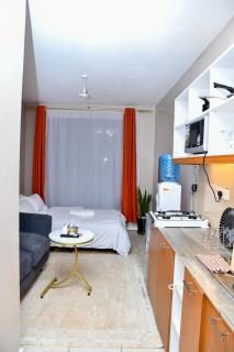 Stylish Studio with Rooftop Pool in Nairobi-JoJo Homes - Nairobi - 3