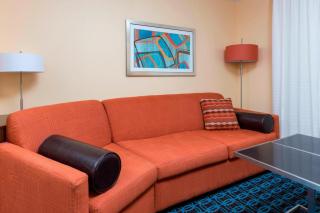 Fairfield Inn & Suites by Marriott Galesburg - Galesburg - 4
