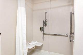 Fairfield by Marriott Port Clinton Waterfront - Port Clinton - 2