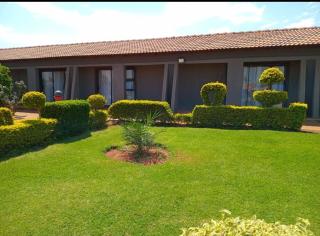 Marula Tree Lodge - Moletlane - 0