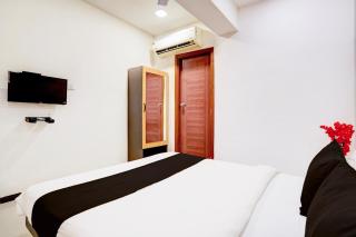 Hotel O Gulaall Inn - Ahmedabad - 1