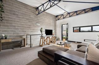 Three Level Converted Warehouse - Melbourne - 8