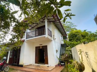 Janu Villa Hikkaduwa - Hikkaduwa - 0