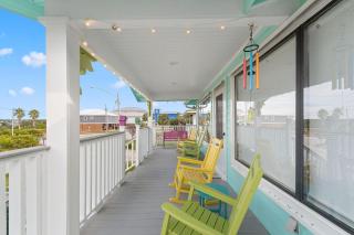 Hazel Mae's Hideaway - Gulf Shores - 8