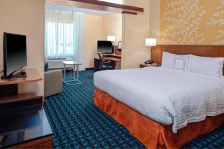 Fairfield Inn & Suites by Marriott Hollister - 1
