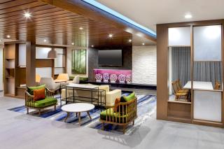 Fairfield Inn & Suites by Marriott McPherson - McPherson - 0