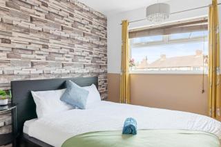 The Perfect Spot 3BR Vacation Home - Nottingham - 8
