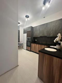 Glamorous Two - Brăila - 1