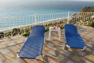 Villa Margaux Kathisma, Breathtaking VIEWS & Unforgettable SUNSETS - Minutes from Most Iconic BEACH - Agios Nikitas - 1