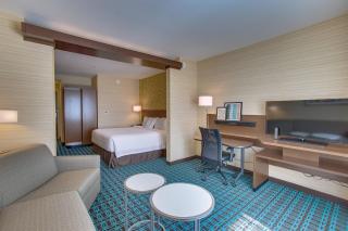 Fairfield Inn & Suites By Marriott Wichita East - Wichita - 1