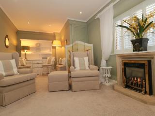 Tree Tops - Broadway - 9