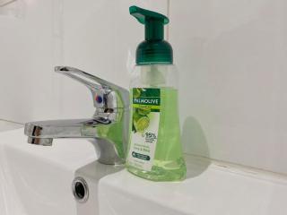 612 Lovely Central Super Cosy Studio Heart CBD - 5