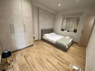 WSD Athens Cozy 2BD Apt with City View Balcony Near Athens Railway - Athens - 7