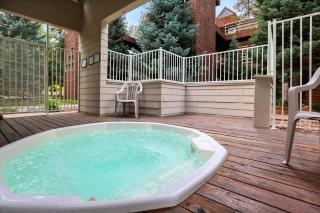River Glen 107C condo - 9