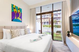 Sleek Studio Apartment in Azizi Riviera - 5