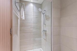 Sleek Studio Apartment in Azizi Riviera - 2