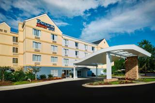 Fairfield Inn Myrtle Beach Broadway at the Beach - Myrtle Beach - 9