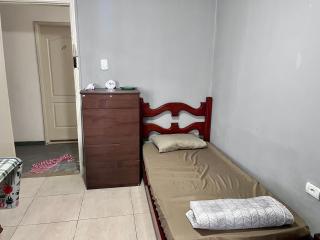 Kit do ALEX - BOQUEIRÃO - Beira-mar - 3o andar - Ar Condicionado - 1